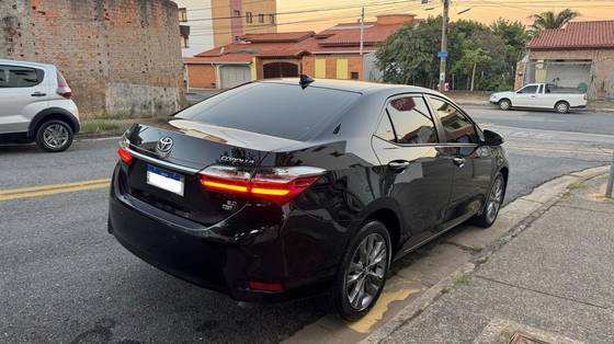 TOYOTA COROLLA 2.0 XEI 16V FLEX 4P AUTOMÁTICO TOYOTA COROLLA 2.0 XEI 16V FLEX 4P AUTOMÁTICO